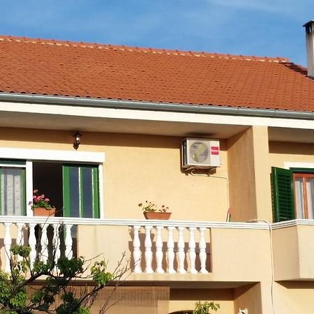 Apartments Dano Sukošan Eksteriør billede