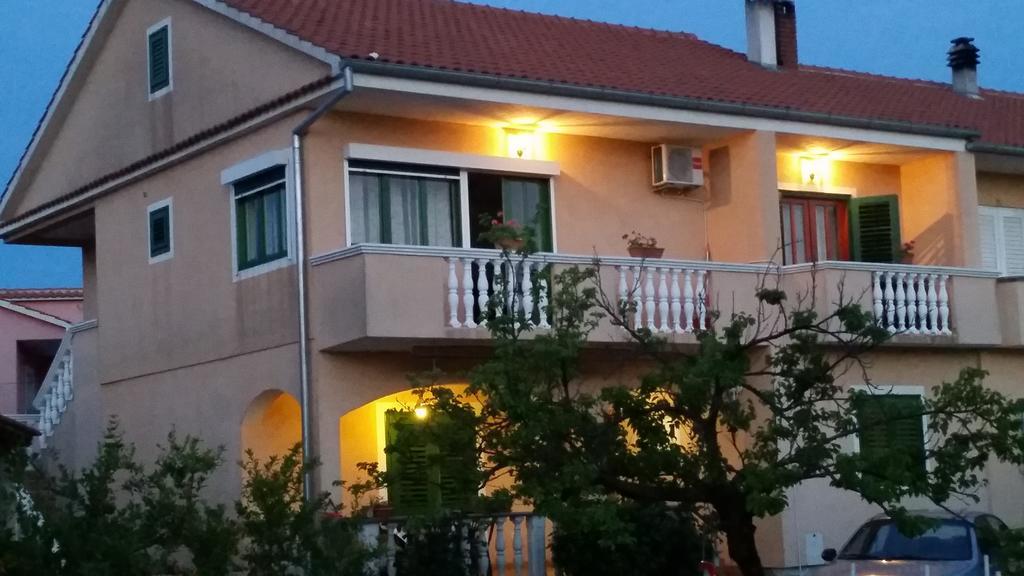 Apartments Dano Sukošan Eksteriør billede
