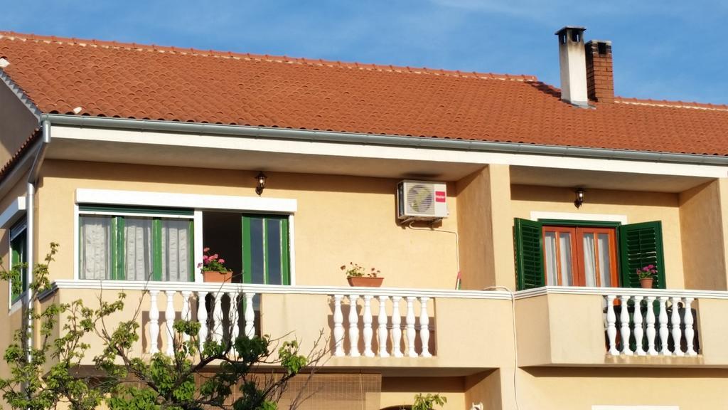 Apartments Dano Sukošan Eksteriør billede